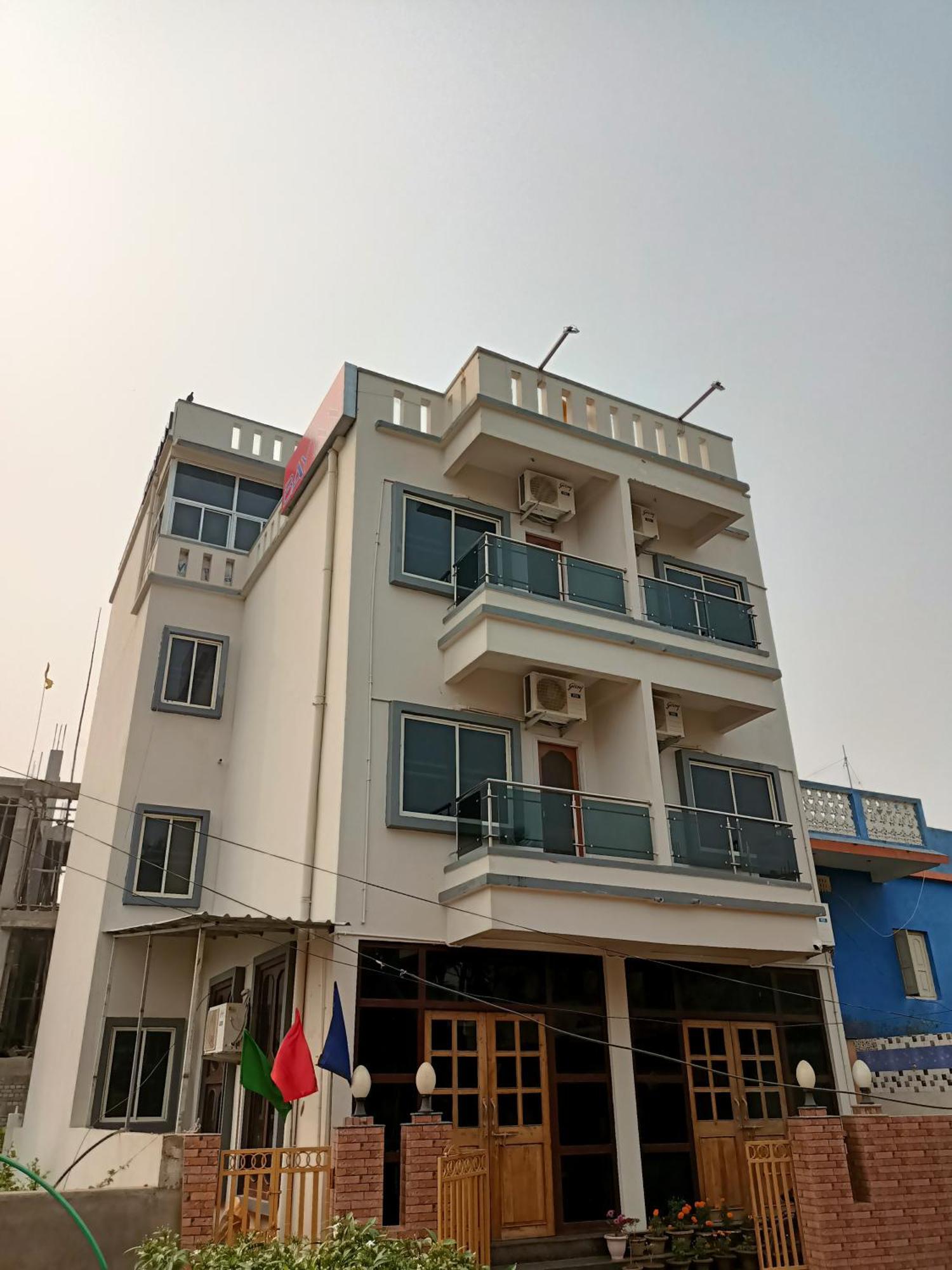Bay Inn Пурі Екстер'єр фото